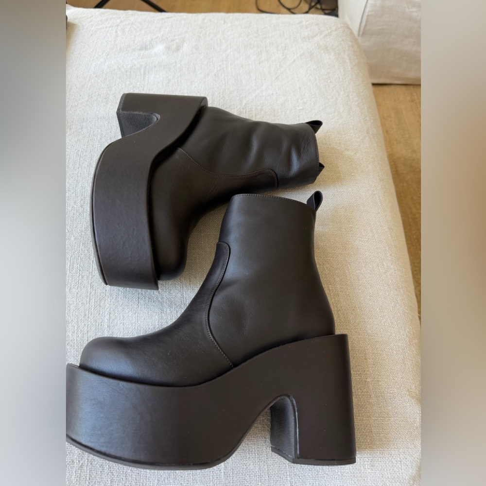 Anthropologie NWT Paloma Barcelo Brown  wedge platform Booties Great Statement - Picture 2 of 10